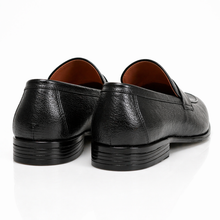 Cario #807 - Black